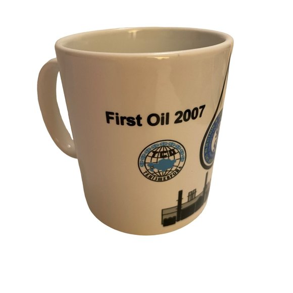 First Oil 2007 SGI SGP Sour Gas Injection Russia Coffee Mug Cup Made In England - Picture 2 of 9